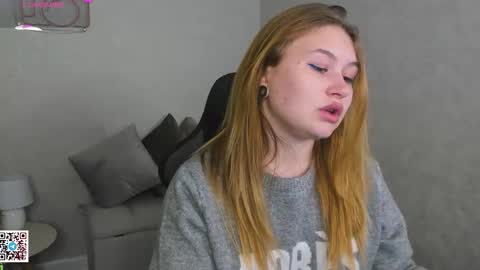 Christine online show from October 2025 01:50:02 AM
