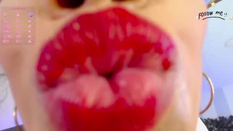 Snapshot of harper_ziu chatting on March 2025 01:10:02 AM harper_ziu online show from March 2025 01:10:02 AM