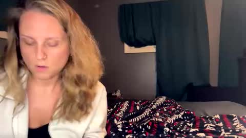 Innocent Temptations online show from May 2026 06:12:02 PM
