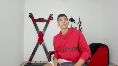 Harry online show from November 2025 04:01:02 PM