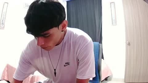 harry thomson online show from April 2026 04:29:01 AM