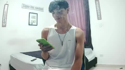 Snapshot of harrythomson1 chatting on June 2026 06:46:02 PM harry thomson online show from June 2026 06:46:02 PM