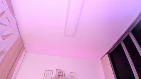 haru online show from November 2025 12:23:01 AM