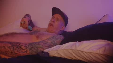 hashtagcloudp0rn online show from April 2026 05:52:01 AM