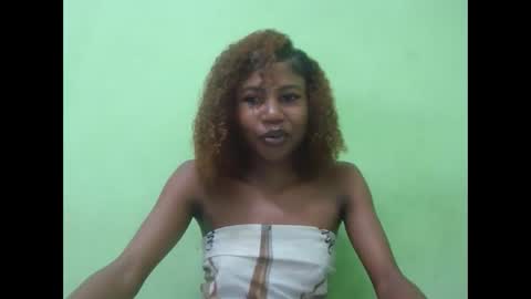 hasleyinah online show from May 2026 07:35:02 AM