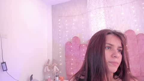 Snapshot of hasret_sesim chatting on December 2024 01:32:02 PM hasret_sesim online show from December 2024 01:32:02 PM