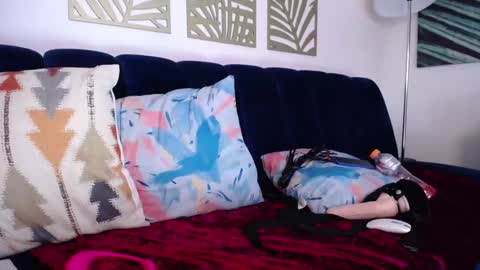 Nicole online show from February 2025 03:08:01 AM