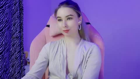 Snapshot of haters_ chatting on April 2026 11:28:01 PM Anna online show from April 2026 11:28:01 PM
