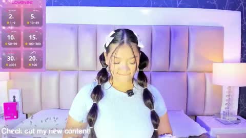 hatsajones online show from February 2026 04:05:02 AM