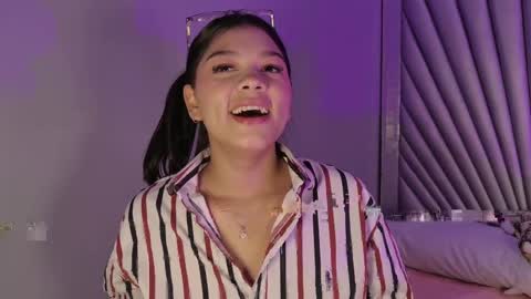 hatsajones online show from April 2026 04:19:01 AM