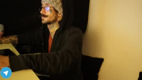 More content   2   online show from January 2025 02:07:02 AM