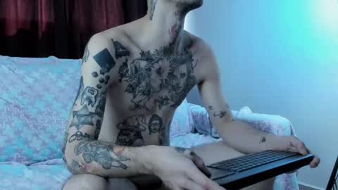 More content   2   online show from November 2025 01:33:02 PM