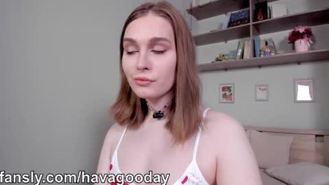 Mia online show from February 2026 06:58:01 AM