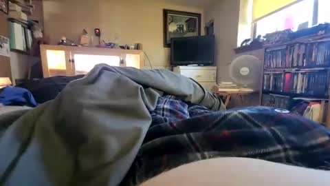 hawkfan1888 online show from April 2026 03:26:02 PM