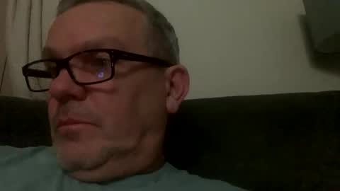 hawks2113 online show from February 2025 10:42:01 PM