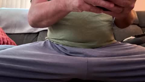 hawks2113 online show from November 2025 09:20:02 AM