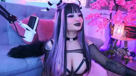 Snapshot of hayami_dai chatting on May 2026 06:07:01 AM Hayami Dai online show from May 2026 06:07:01 AM
