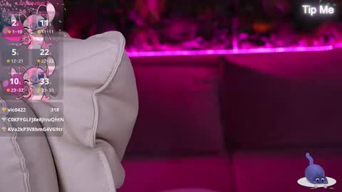 haylaamber online show from March 2025 01:51:01 PM