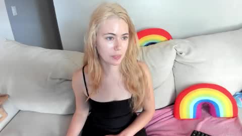 Hayley online show from February 2026 06:37:02 PM