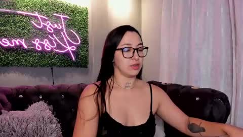 Snapshot of haze_vibes chatting on July 2026 12:25:02 PM Maria online show from July 2026 12:25:02 PM