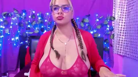 hazel online show from February 2025 04:31:01 AM