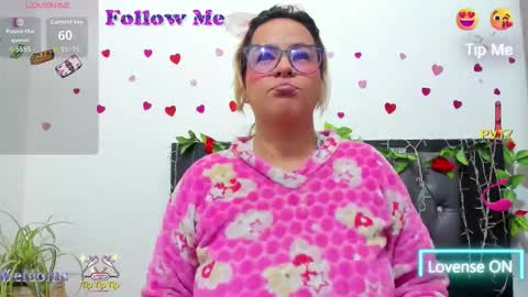 hazel online show from November 2025 08:33:02 AM