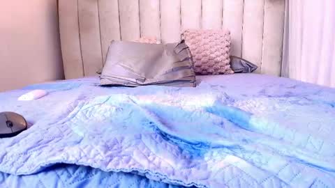 Snapshot of hazel_kataleya chatting on May 2026 01:57:16 AM kataleya online show from May 2026 01:57:16 AM