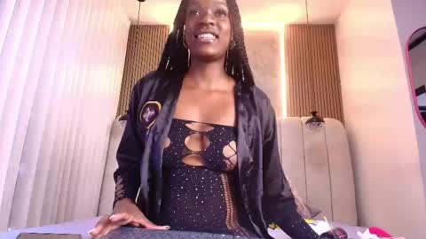 Snapshot of hazel_kataleya chatting on June 2026 07:18:01 PM kataleya online show from June 2026 07:18:01 PM
