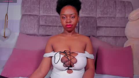 Snapshot of hazel_lanee chatting on May 2026 03:55:02 AM hazel_lanee online show from May 2026 03:55:02 AM