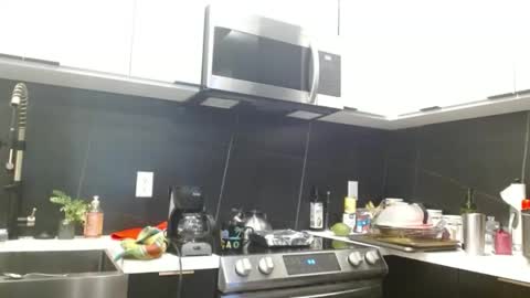 Hazel online show from February 2026 03:16:02 PM