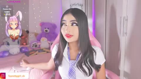 Lynn online show from October 2025 07:42:01 AM