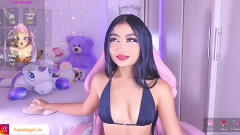 Snapshot of hazelbabee_ chatting on April 2026 08:11:02 PM Lynn online show from April 2026 08:11:02 PM