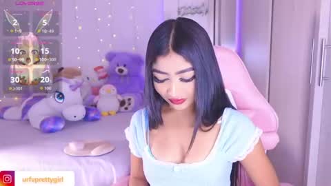 Snapshot of hazelbabee_ chatting on June 2026 08:58:01 AM Lynn online show from June 2026 08:58:01 AM