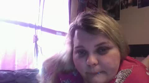 Hazeleyez97 online show from October 2025 09:14:02 PM