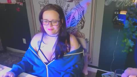 HazeyViolet333 online show from March 2026 09:14:02 PM