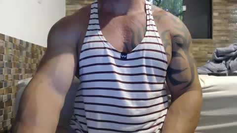 Snapshot of healedcarioca chatting on December 2024 08:03:02 PM Brazilian bigdick online show from December 2024 08:03:02 PM