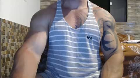 Snapshot of healedcarioca chatting on January 2025 01:35:01 AM Brazilian bigdick online show from January 2025 01:35:01 AM