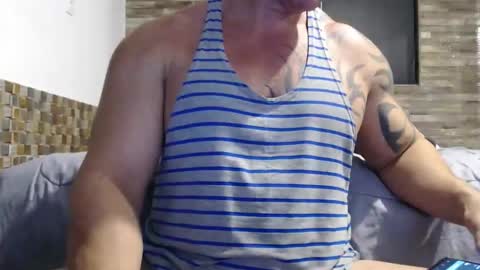 Snapshot of healedcarioca chatting on November 2025 02:11:02 AM Brazilian bigdick online show from November 2025 02:11:02 AM