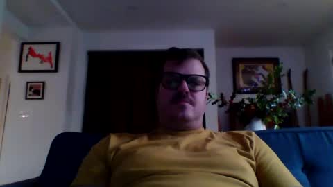 Snapshot of heartofadog604 chatting on December 2024 11:12:02 PM MT online show from December 2024 11:12:02 PM