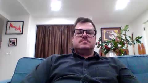 Snapshot of heartofadog604 chatting on December 2024 01:39:02 AM MT online show from December 2024 01:39:02 AM