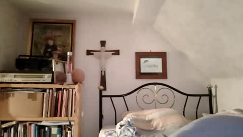 heaven_07 online show from March 2026 09:17:01 PM