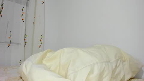 Alejandra online show from January 2025 02:26:01 AM