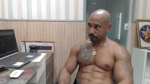 hebertgomes online show from April 2026 12:55:02 AM