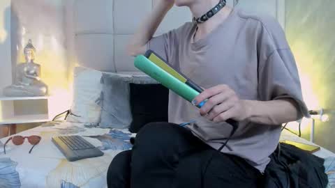 Keira Hecate online show from January 2026 08:03:02 PM