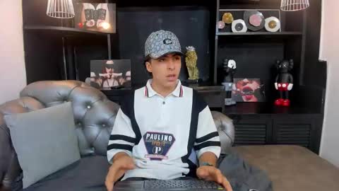 heellboy_ online show from October 2025 08:49:02 PM