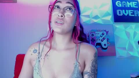   online show from February 2025 05:44:01 PM