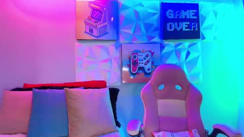   online show from March 2025 11:38:02 AM