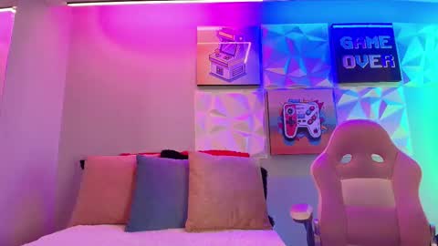   online show from March 2025 11:33:02 AM