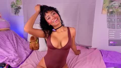 HEILY  online show from December 2025 07:36:01 AM