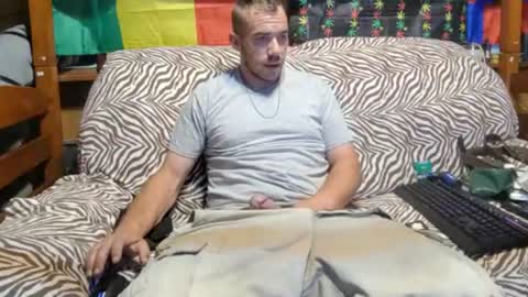 xxScubaStevexx online show from July 2026 11:38:02 AM